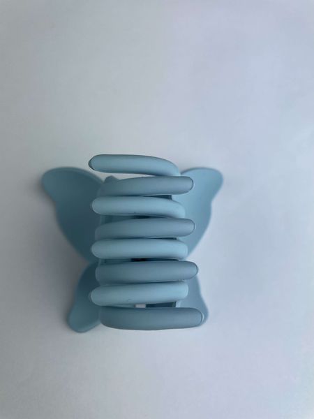 Заколка для волосся CHACOTT Hair Clip Matter Dark Blue 5.8x6.8cm dl-66562 фото Заколка для волосся CHACOTT Hair Clip Matter Dark Blue 5.8x6.8cm dl-66562 фото