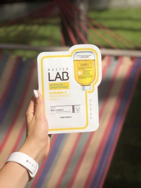 Професійна освітлювальна маска з вітаміном С Tony Moly Master Lab Vitamin C Mask 30ml tk-722 фото