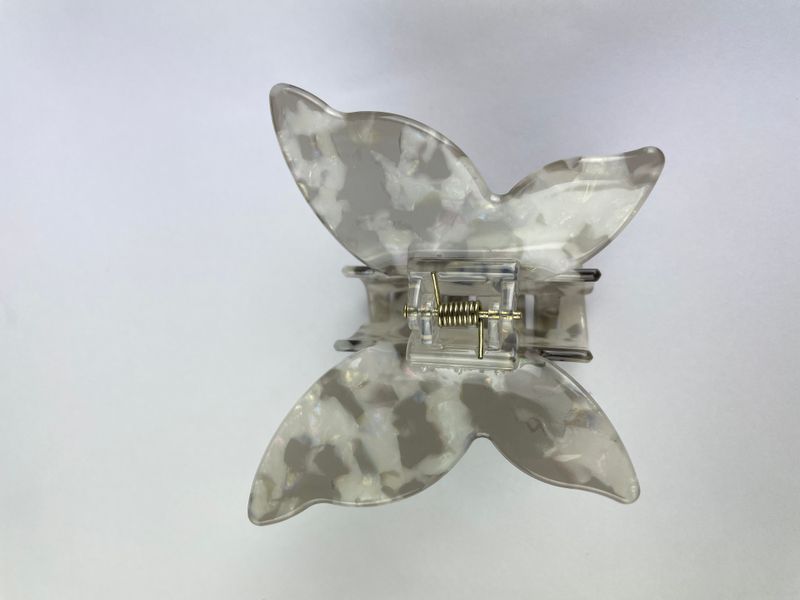 Заколка для волос CHACOTT Hair Clip Metelyk White Grey 6.5x6cm dl-66524 фото