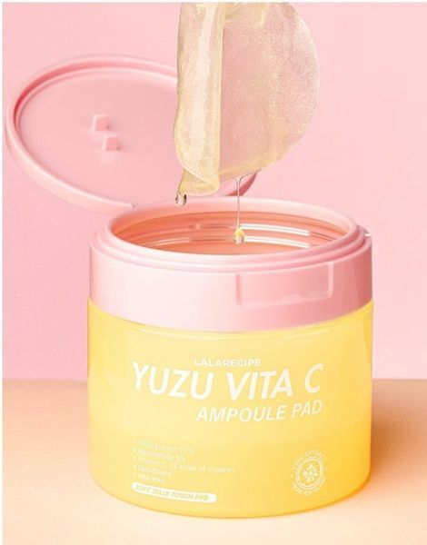 Освітлювальні педи для обличчя Lalarecipe Yuzu Vita C Ampoule Pad 150ml/80pcs os-71909 фото