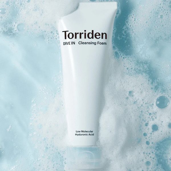 Пенка для лица увлажняющая TORRIDEN DIVE-IN Low Molecular Hyaluronic Acid Cleansing Foam 150ml pe-10358 фото