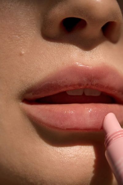 Блиск для губ LIPSS Lipper Rose Lip Gloss 8 мл L04 фото