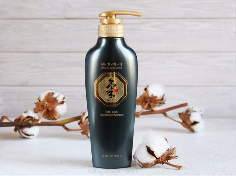 Шампунь профилактический для волос Daeng Gi Meo Ri Ki Gold Energizing Shampoo 300ml sh-4722 фото