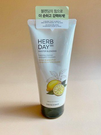 Пена Для Умывания С Экстрактом Лимона The Face Shop Herb Day 365 Cleansing Foam Lemon pe-1665 фото