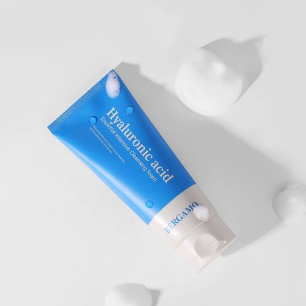 Пінка для вмивання з гіалуроновою кислотою Bergamo Intensive Hyaluronic Acid Cleanser Foam 120ml pe-92859 фото